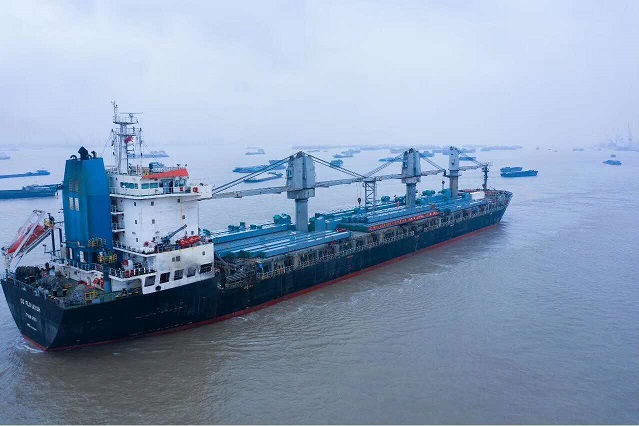 Suez Canal Bridge Constructed in Egypt Key Node - Successful First-lifting of Steel Structure for the New Bridge